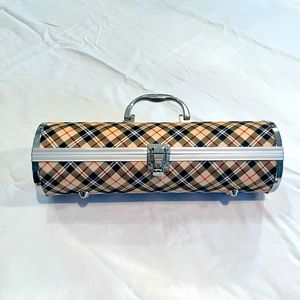 Hard side wine “purse” with corkscrew